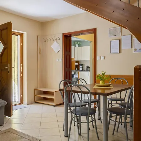 Times By Interhome